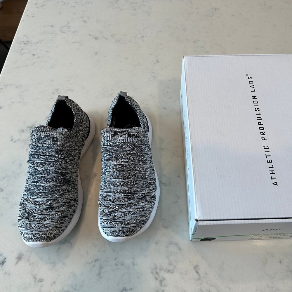 Women's TechLoom Wave - WORN ONCE